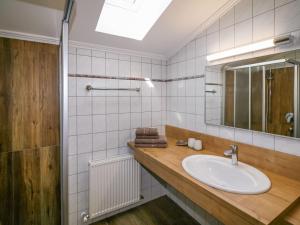 Apartment Hundsbichler-2 by Interhome