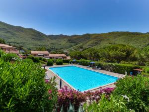 Apartment Cala Rossa-1 by Interhome