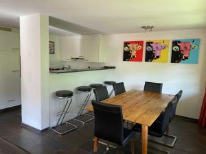 Apartment Chalet Eiger-1 by Interhome