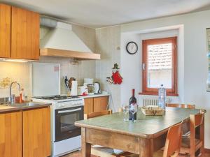 Apartment Luciana by Interhome