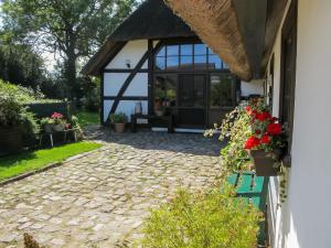 Apartment Mahlke by Interhome