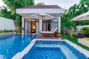 Riverside Hamlet Homestay & Villa