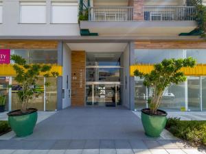 MOR - Apartamentos a 230m da Praia de Jurerê FloripaSC