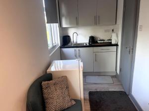 Romford Cosy Studio Flat