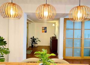 Flip Flop In Townhouse