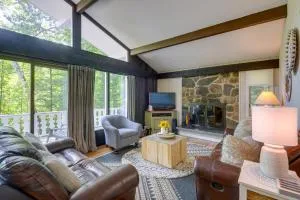 Winhall Home with Sauna Less Than 1 Mi to Stratton Mountain! - Stratton Mountain