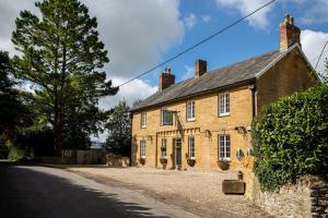 Corton Denham, Sherborne, Somerset, DT9 4LR, England, United Kingdom.