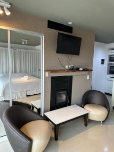 LINDABAYPLAYA STUDIO