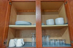 Warm & Inviting 2BR Apartment - Fullerton 1B