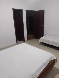 Quartos no centro de Trê Marias - Corinto