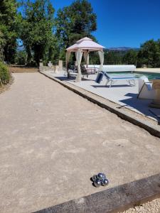 Villas Charmante villa avec grande piscine au calme : photos des chambres