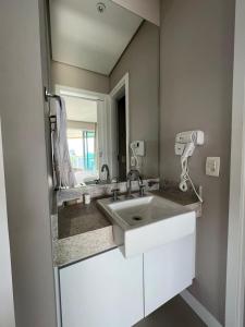 Estanconfor Santos Vista Mar com AC, Garagem, alto 23º andar