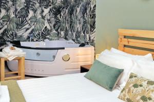 Flatinrome Trastevere 2 - Jacuzzi in Trastevere