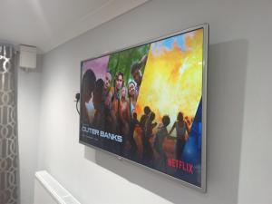 Stylish 2-sleep Studio in Newport Centre Free WiFi & On-site Parking