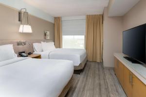 One-Bedroom Suite with 2 Double Beds room in Hilton Garden Inn Ft. Lauderdale SW/Miramar