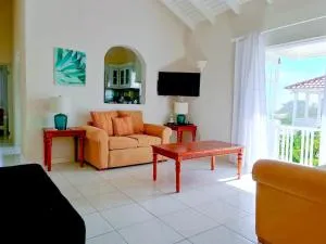 Beautiful Seaside 2BR Apartments - Silver Sands
