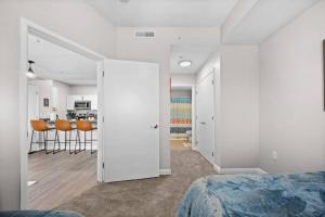 Heart of SLC Stocked w Everything you need