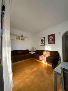 Bungalow con jardín y piscina