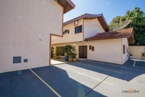 Apartamento 2 Suites em Condominio Maranduba Ubatuba