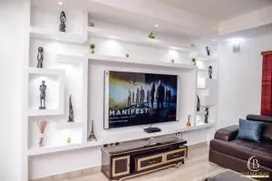 BEST VGC SUITE LTD - Aja