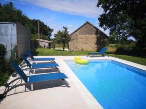 Maisons de vacances Gite Durdat-Larequille, 3 pieces, 4 personnes - FR-1-489-411 : photos des chambres