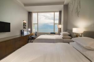 Four Points by Sheraton Manado