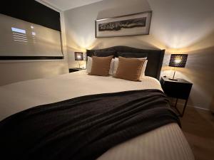 Palko - Luxury In the City