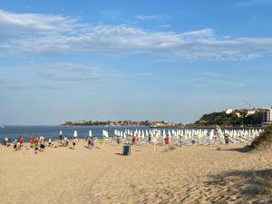 PARADISO В 111 Large Apartment Nessebar