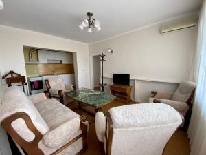 Wild Cherry 2 bedroom Apartament Economy-1