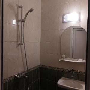 Wild Cherry 2 bedroom Apartament Economy-1