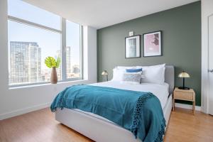 Downtown 1BR w Gym Doorman WD nr Chinatown BOS-224