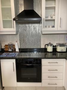 Cozy, 2 bedroom beachfront apartment