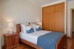 Ajuda IV by An Island Apart