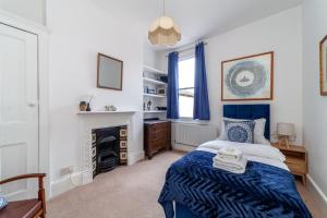 Charming Terraced 3BR House, 5 min Hither Green St