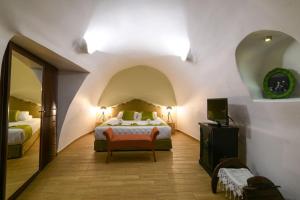 Elite Santorini Villa 1 Bedroom Villa Cycladic Character Private Jacuzzi