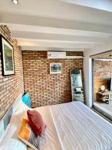 The Palmian City Center Serviced Apartment