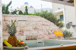 Family Villa Shs Fira Santorini