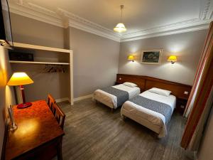 Superior Twin Room room in Hotel Richmond Gare du Nord