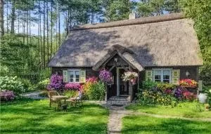Holiday Home Osiek Jaszczerek - Bobrowiec