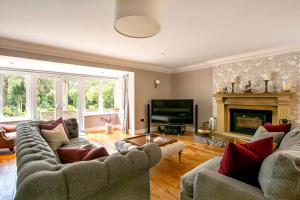 Scotsdale - exclusive family home