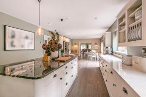 Scotsdale - exclusive family home