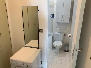 Appartements Studio au coeur de Brides-les-Bains face au parc thermal, balcon, parking, ideal pour curistes et skieurs - FR-1-512-126 : photos des chambres