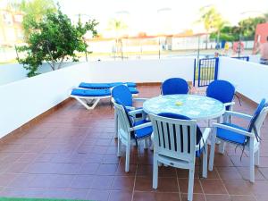 Casa familiar a pie de piscina