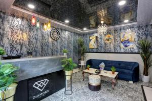 DIAMOND HOTEL
