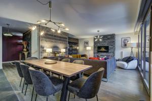 White Pearl Apartments