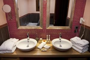 Kazarma Hotel Limni-Plastira Greece