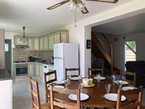 Maisons de vacances Maison familiale a 1km de la mer : photos des chambres