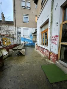 Maisons de vacances Immeuble Vichy avec Jardin : photos des chambres