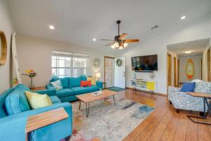 Eufaula Oasis with Screened Porch Unwind in Style!