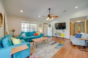 Eufaula Oasis with Screened Porch Unwind in Style! - Eufaula